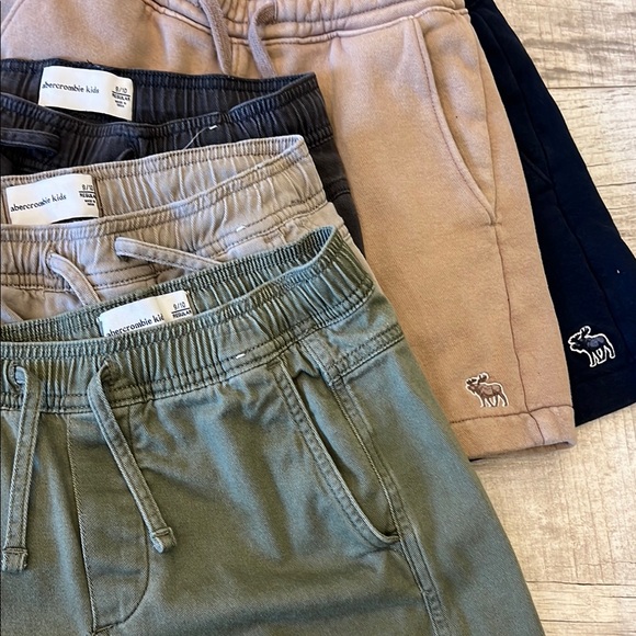 abercrombie kids Other - Lot of 5 Abercrombie Kids Assorted Color Shorts Boy’s Size 9/10